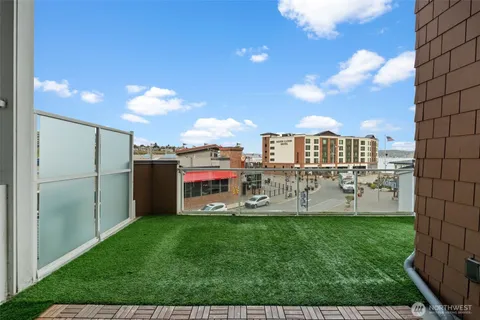 $720,000 | 5105 Grand Loop, Unit 410, Tacoma, WA 98407