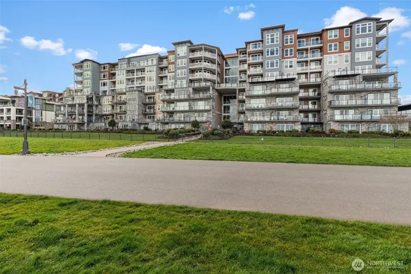 $720,000 | 5105 Grand Loop, Unit 410, Tacoma, WA 98407