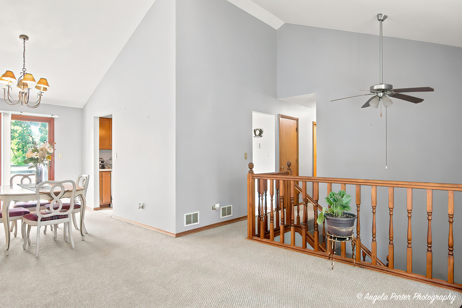 2494 Forest View Road Lindenhurst, IL 60046 - Photo 5 of 29