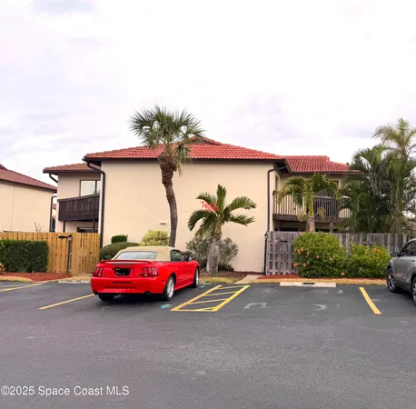 $376,900 | 3259 Sea Oats Circle, Melbourne Beach, FL 32951