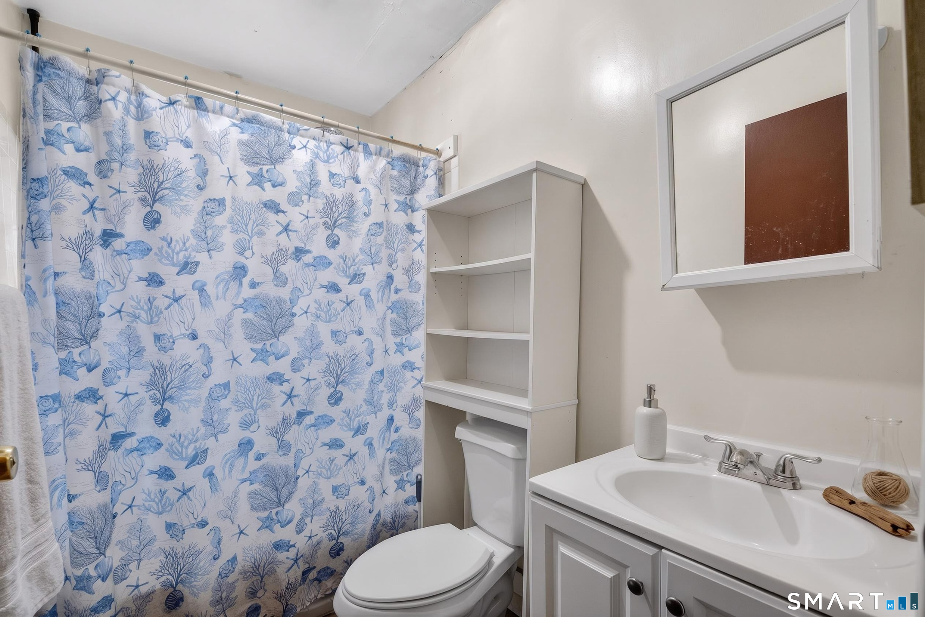 626 Stillman Street Bridgeport, CT 06608 - Photo 24 of 38