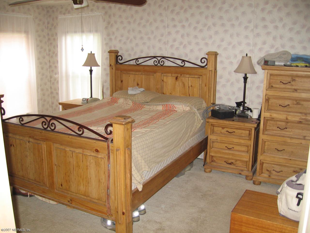 7676 Silver Sands Road Keystone Heights, FL 32656 - Photo 3 of 8 Master Bedroom