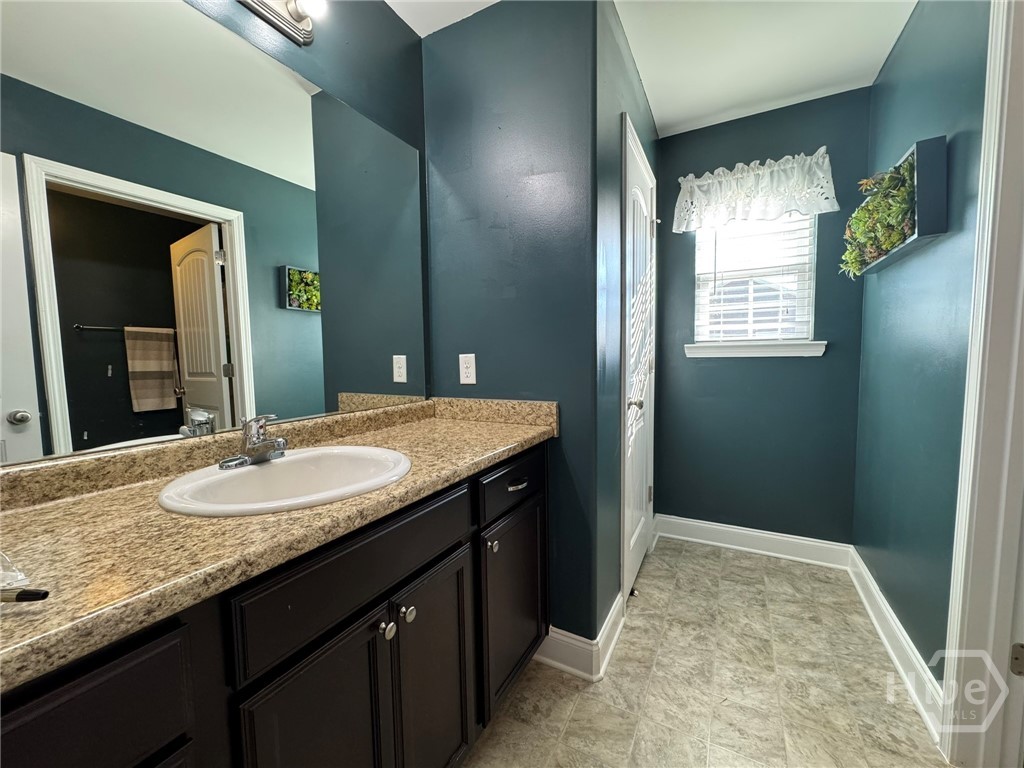 576 Gov Treutlen Circle Pooler, GA 31322 - Photo 14 of 22 2nd Floor Hall Bathroom