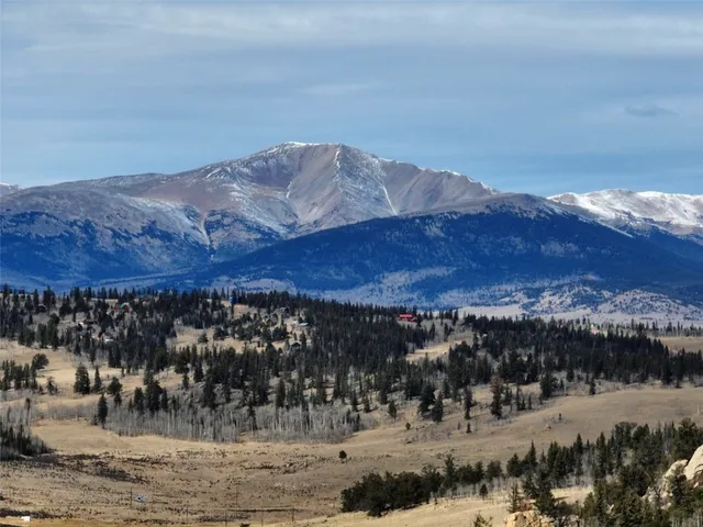 a view of outdoor space with mountain view