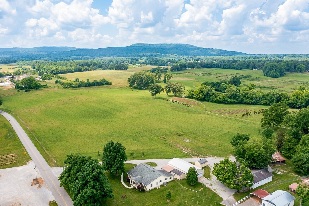 226 Old Shellsford Road McMinnville, TN 37110 - Photo 12 of 60 Gallery Image 12