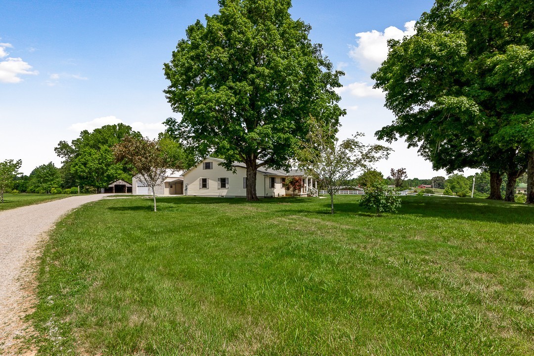 226 Old Shellsford Road McMinnville, TN 37110 - Photo 6 of 60 Gallery Image 6
