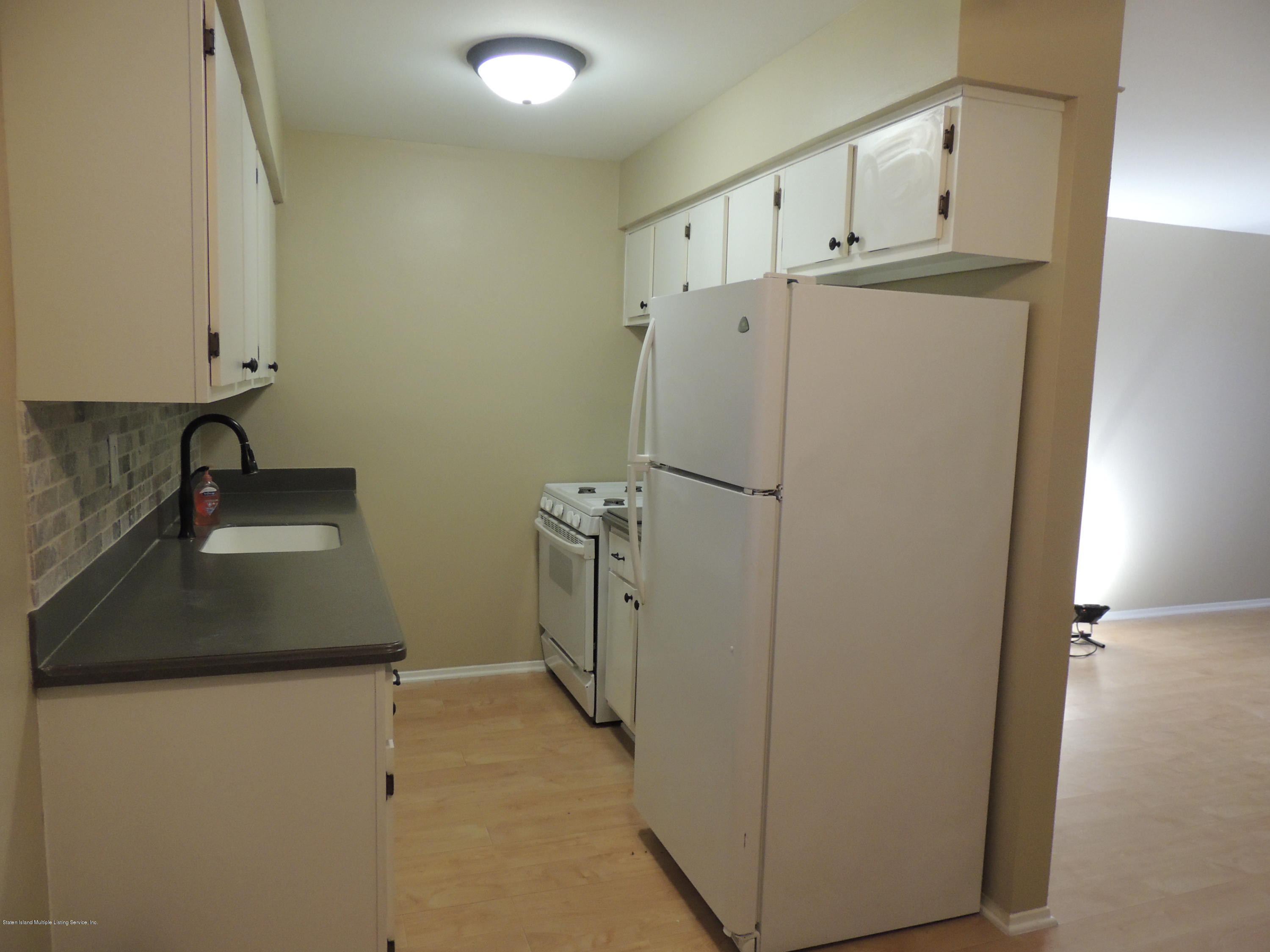 4185 Amboy Road, Unit 6B Staten Island, NY 10308 - Photo 5 of 13 AMBOY-5