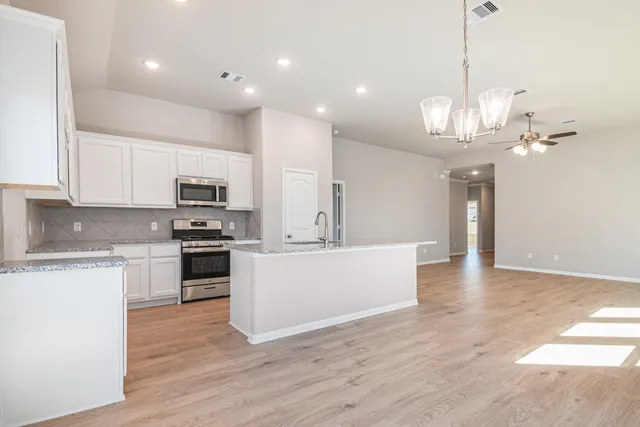 $299,999 | 11021 Ondrea Lane, Willis, TX 77318