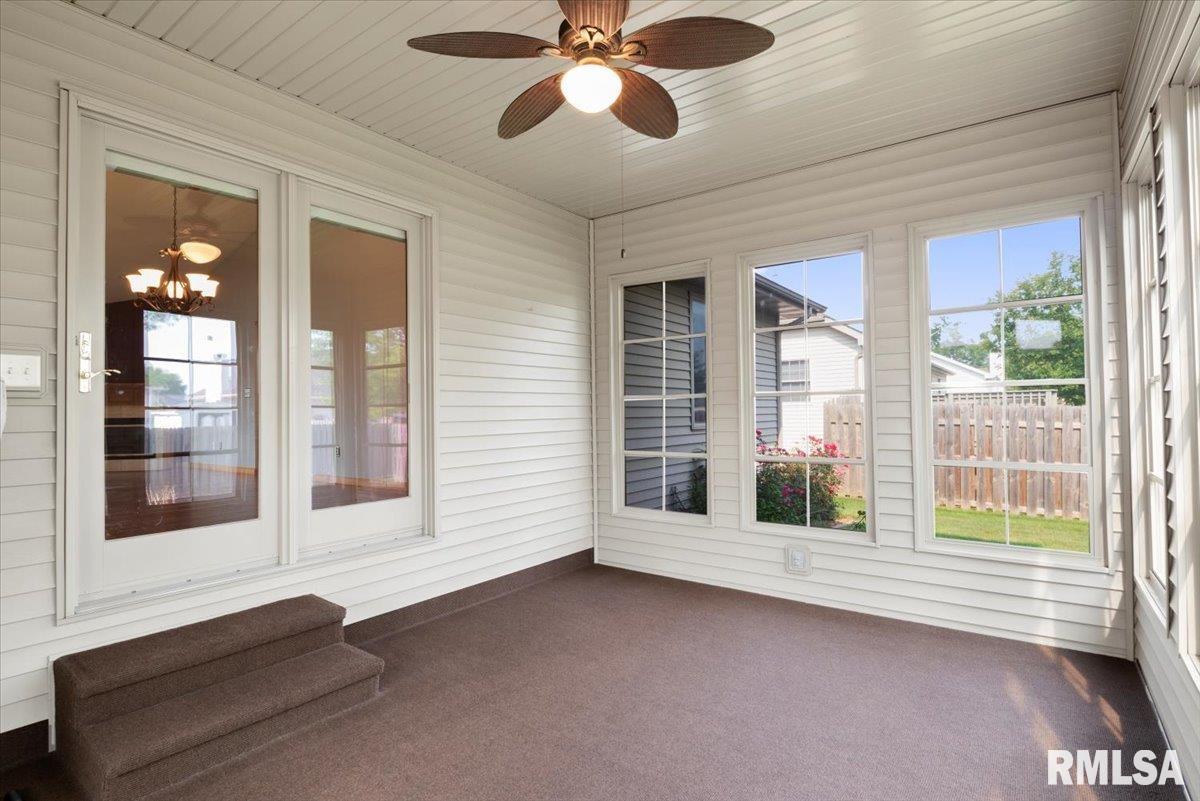 5108 Manhattan Drive Springfield, IL 62711 - Photo 27 of 38 Gallery Image 27