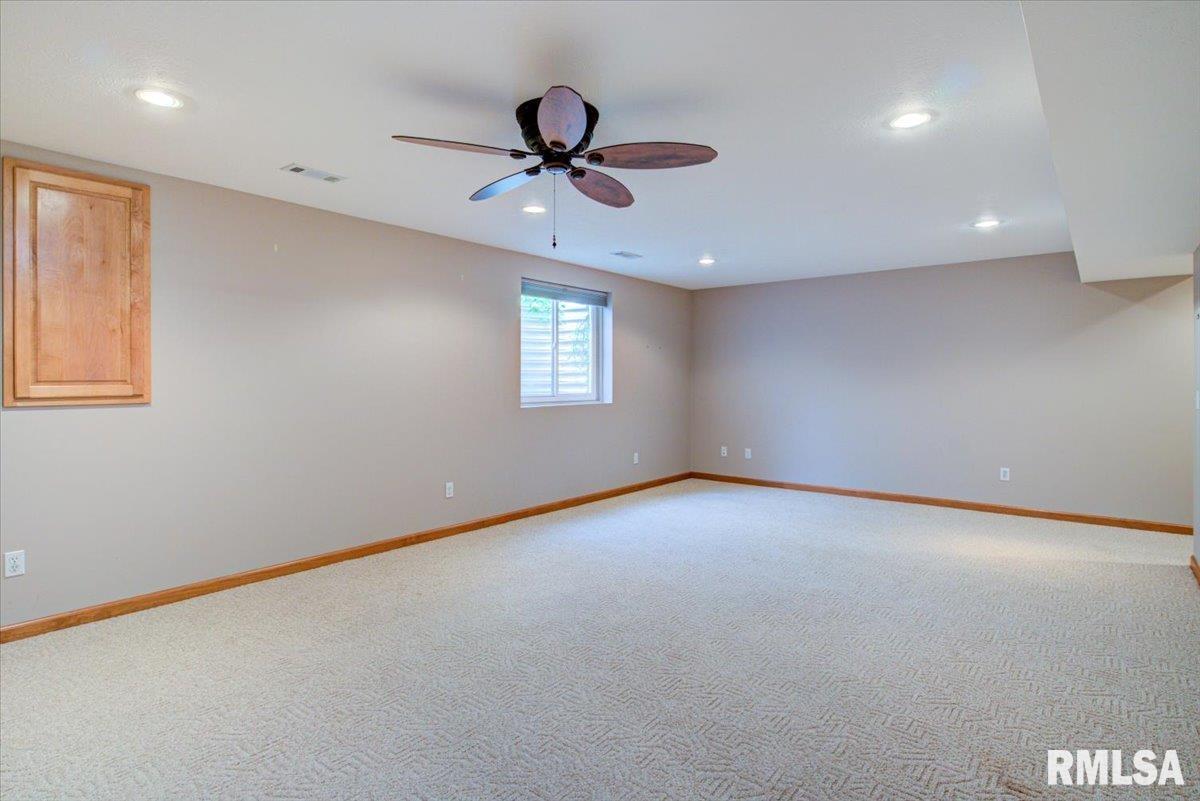5108 Manhattan Drive Springfield, IL 62711 - Photo 30 of 38 Gallery Image 30