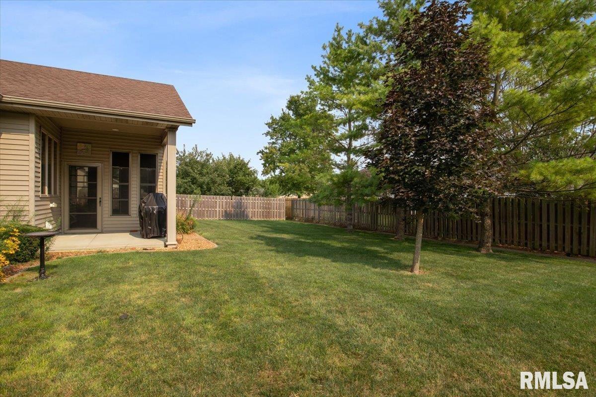 5108 Manhattan Drive Springfield, IL 62711 - Photo 34 of 38 Gallery Image 34