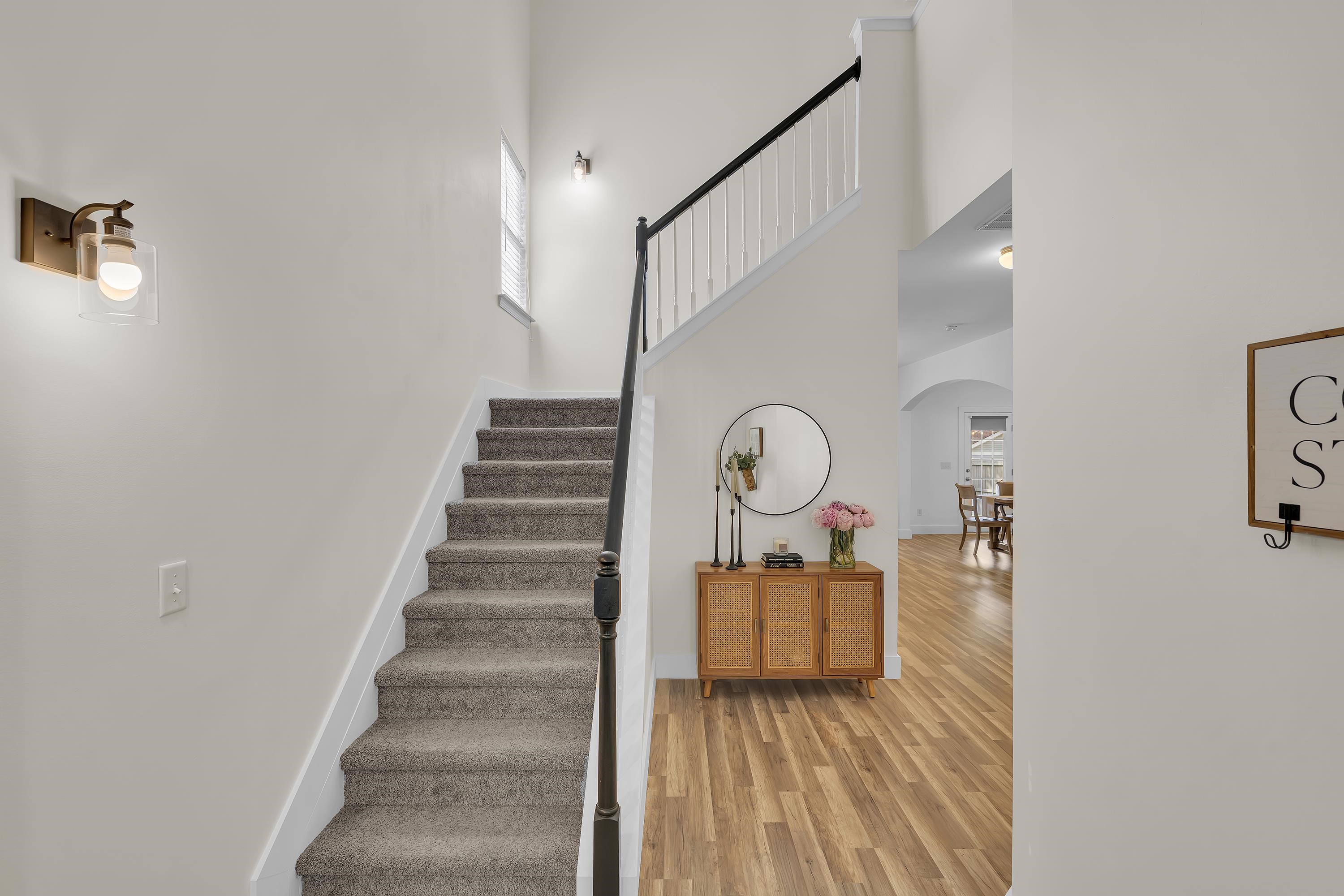 737 Shadow Dance Lane Boiling Springs, SC 29316 - Photo 7 of 38