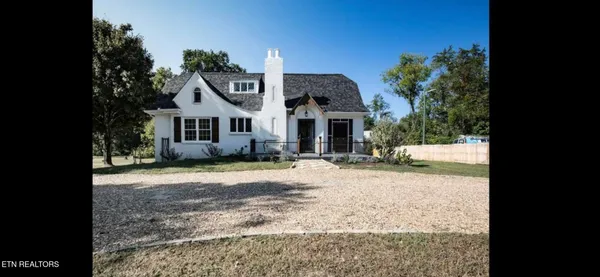 $899,900 | 3655 Douglas Dam Road, Kodak, TN 37764
