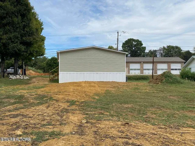 $979,900 | 3655 Douglas Dam Road, Kodak, TN 37764