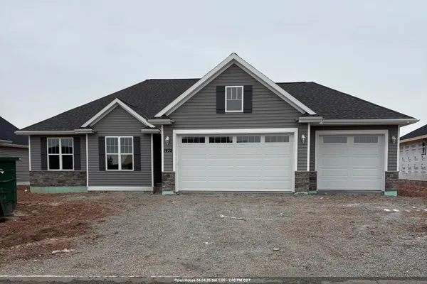 $479,900 | 1439 Divinity Drive, De Pere, WI 54115