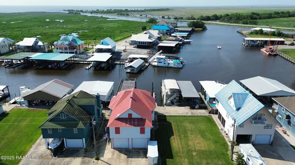 $585,000 | 2680 Highway 319, Franklin, LA 70538