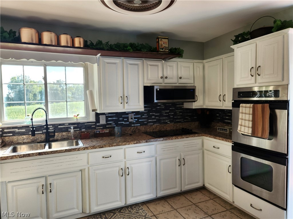 5261 Dailey Road New Franklin, OH 44319 - Photo 5 of 42 Gallery Image 5
