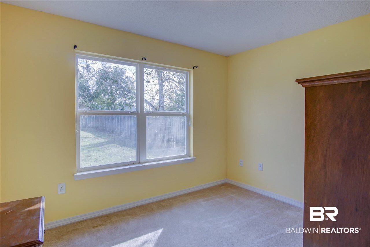 28394 County Road 65 Loxley, AL 36551 - Photo 22 of 31 Guest Bedroom