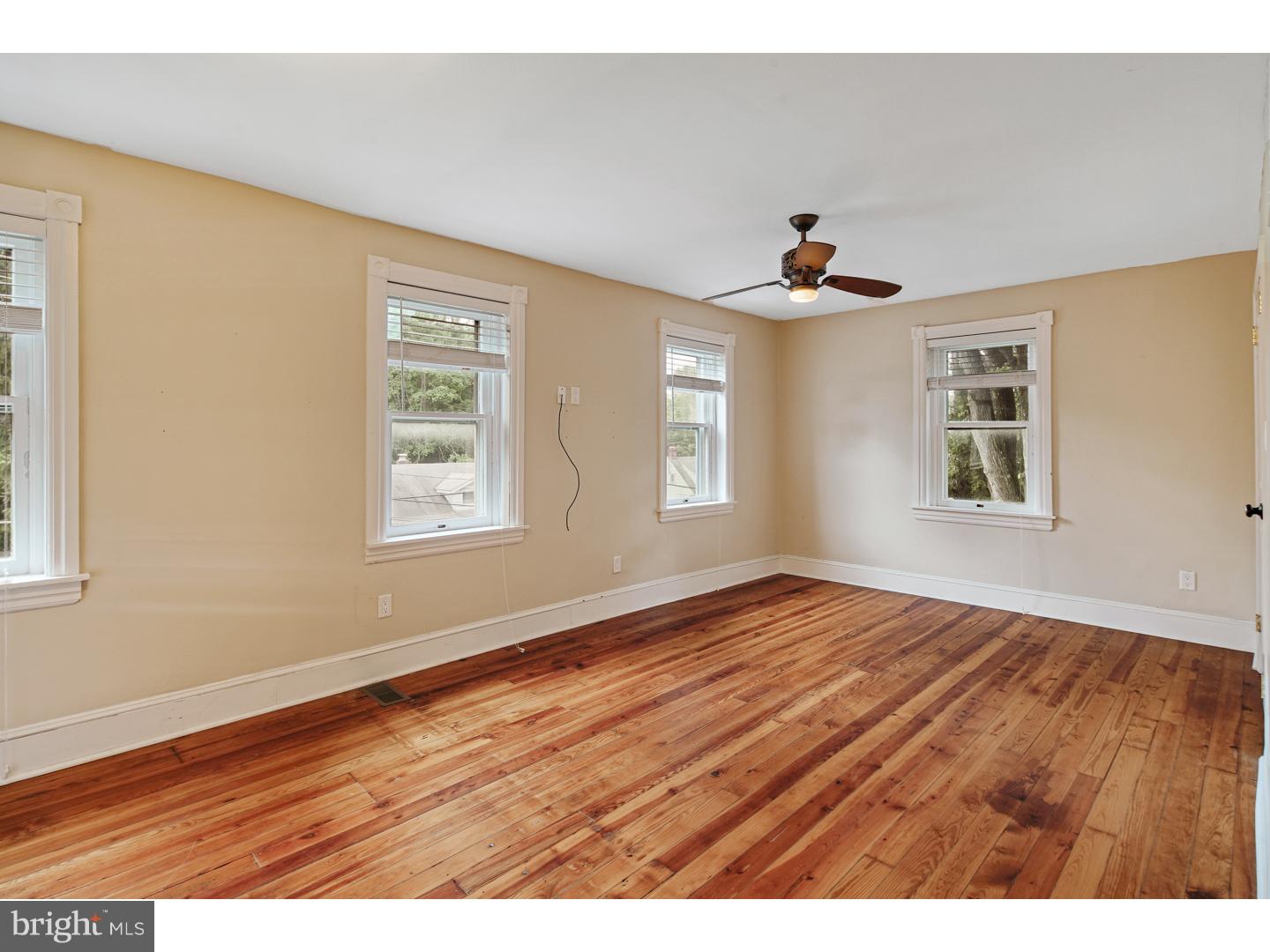 633 Convent Road Aston, PA 19014 - Photo 14 of 22 Bedroom