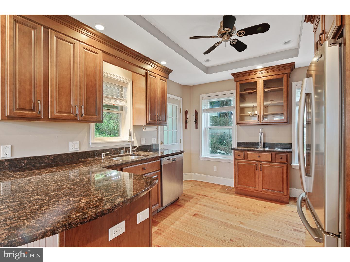 633 Convent Road Aston, PA 19014 - Photo 9 of 22 Kitchen