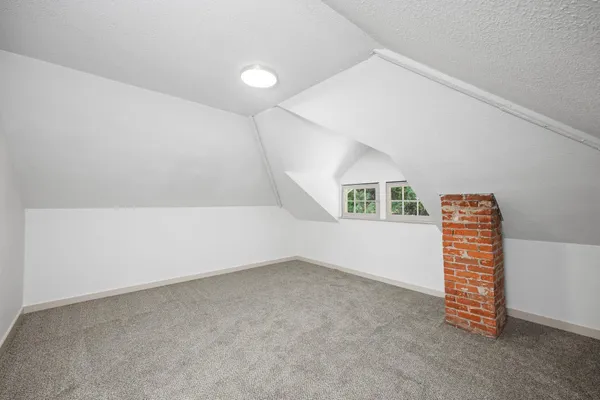 $350,000 | 502 North Mill Street, Colfax, WA 99111