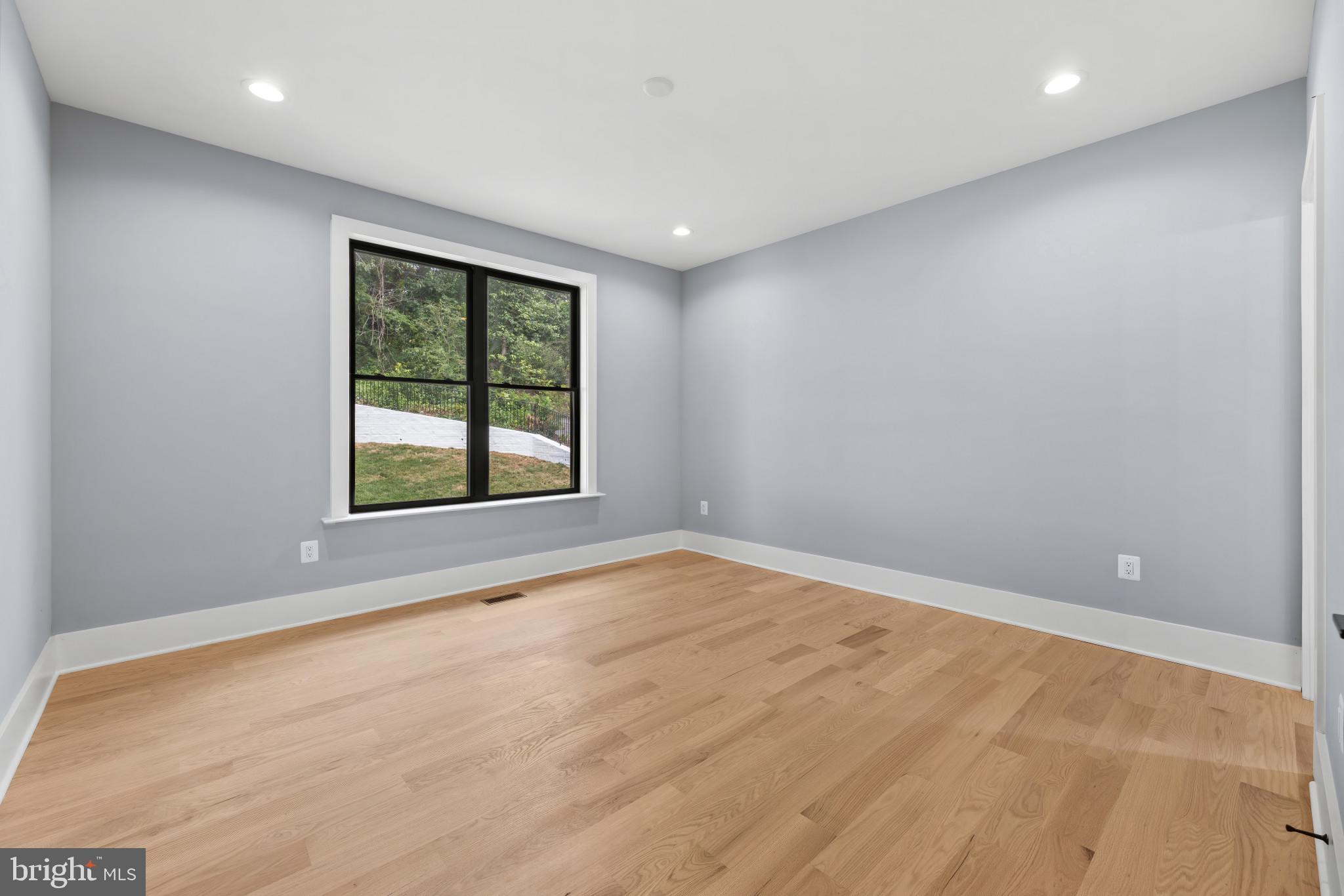 7225 Barry Road Alexandria, VA 22315 - Photo 9 of 61 Gallery Image 9