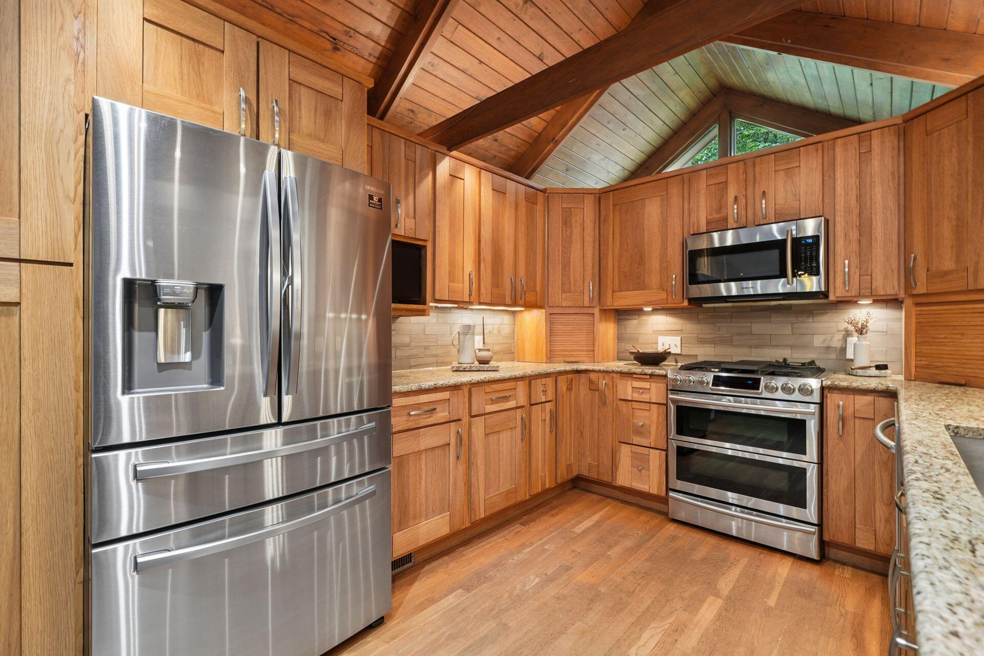 2756 Lear Road Upper Arlington, OH 43220 - Photo 19 of 58 Kitchen