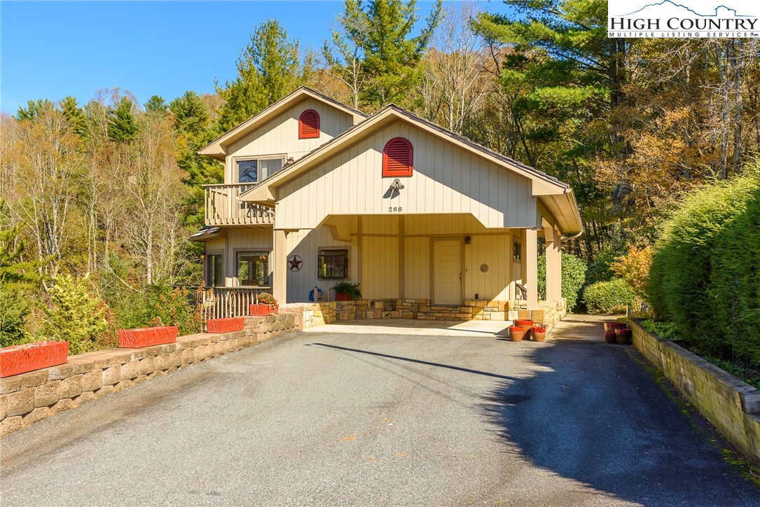 288 Willow Boone, NC 28607 - Photo 1 of 27 Gallery Image 1