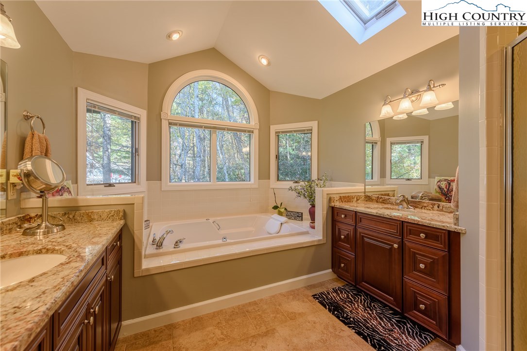 288 Willow Boone, NC 28607 - Photo 17 of 27 Gallery Image 17