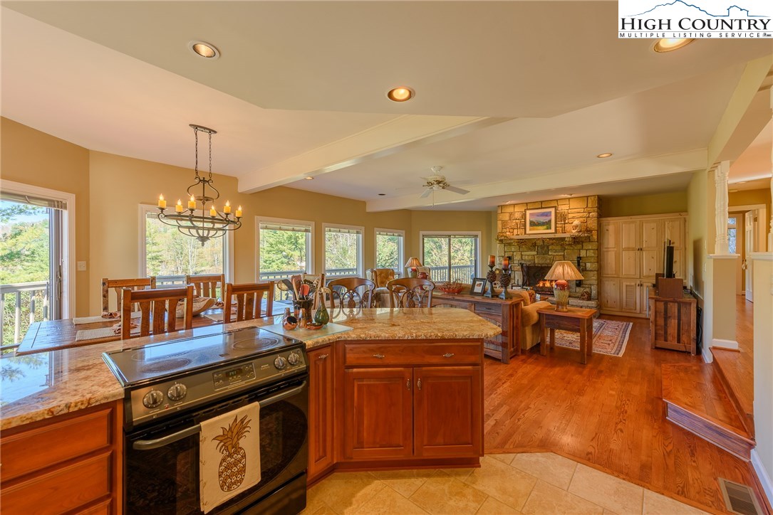 288 Willow Boone, NC 28607 - Photo 10 of 27 Gallery Image 10