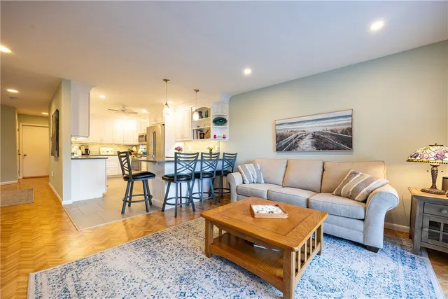 $799,500 | 53 Bagy Wrinkle Cove, Warren, RI 02885