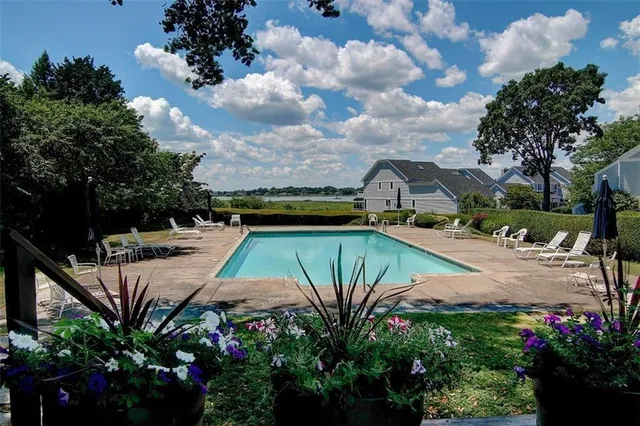 $799,500 | 53 Bagy Wrinkle Cove, Warren, RI 02885
