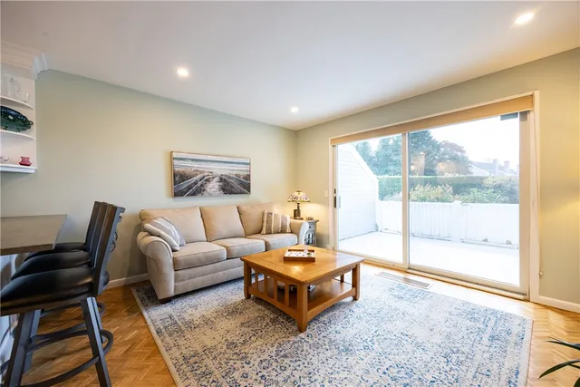 $799,500 | 53 Bagy Wrinkle Cove, Warren, RI 02885