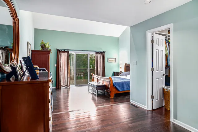 $824,900 | 501 Eagle Court, Valparaiso, IN 46383