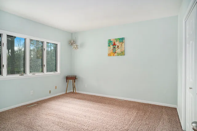 $824,900 | 501 Eagle Court, Valparaiso, IN 46383