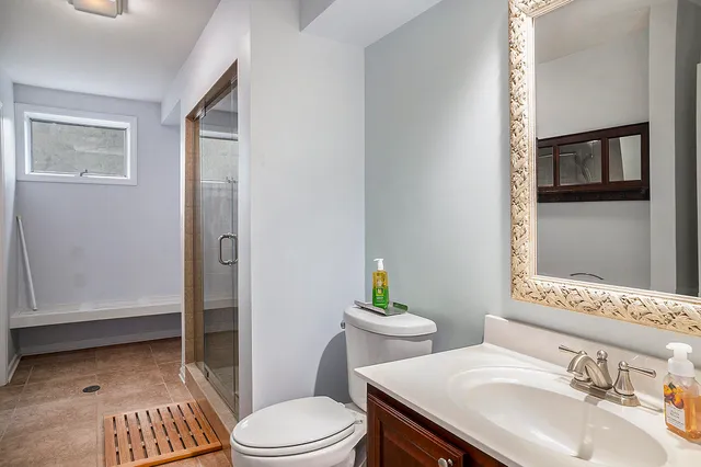 $824,900 | 501 Eagle Court, Valparaiso, IN 46383