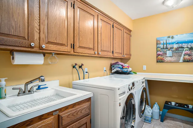 $824,900 | 501 Eagle Court, Valparaiso, IN 46383