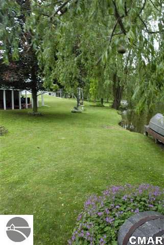 5657 Riverside Beach Drive Weidman, MI 48893 - Photo 21 of 25 1772737-20.JPG