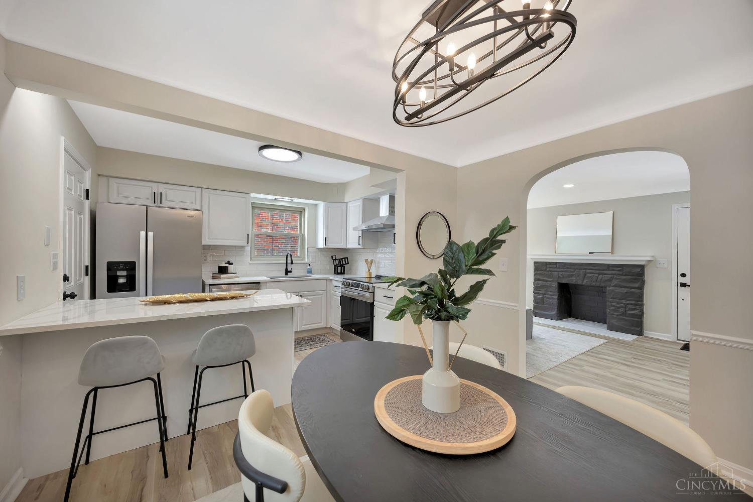 5430 Vogel Road Cincinnati, OH 45239 - Photo 4 of 52 Gallery Image 4