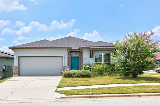 $2,000 | 9901 Dalliance Lane, Manor, TX 78653