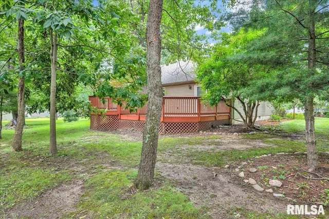 $335,000 | 228 Briarwood Place, Dahinda, IL 61428