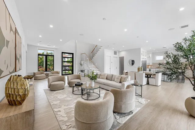 $5,480,000 | 811 Chukker Road, Delray Beach, FL 33483