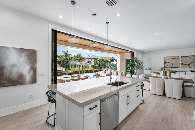 $5,480,000 | 811 Chukker Road, Delray Beach, FL 33483