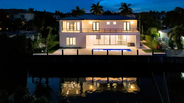 $5,480,000 | 811 Chukker Road, Delray Beach, FL 33483