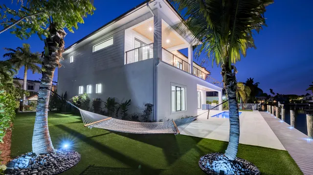$5,480,000 | 811 Chukker Road, Delray Beach, FL 33483