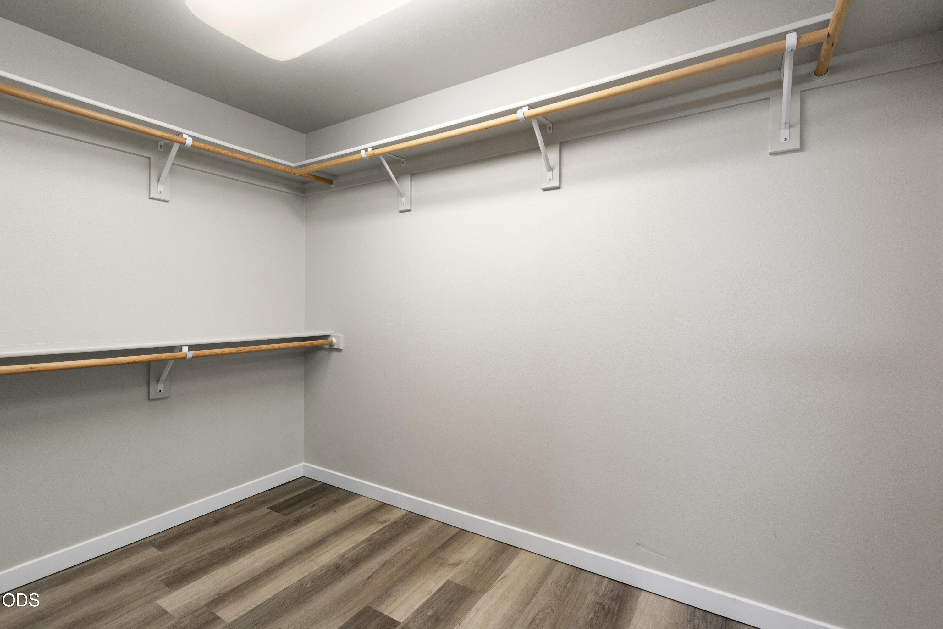 21332 Oconnor Way Bend, OR 97701 - Photo 9 of 33 a view of a room with shelf on the wall
