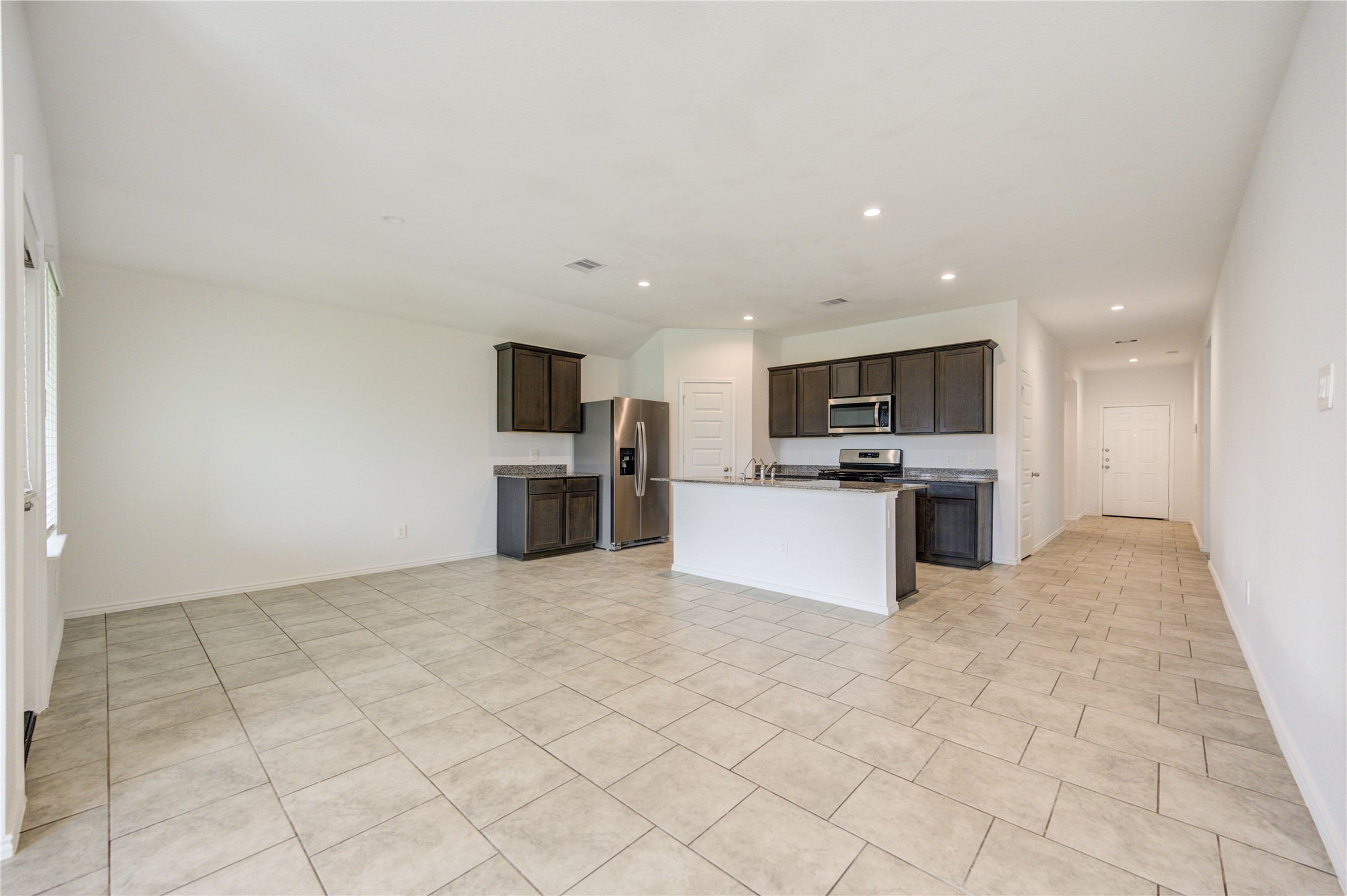7547 Cattle Walker Court Rosharon, TX 77583 - Photo 8 of 27