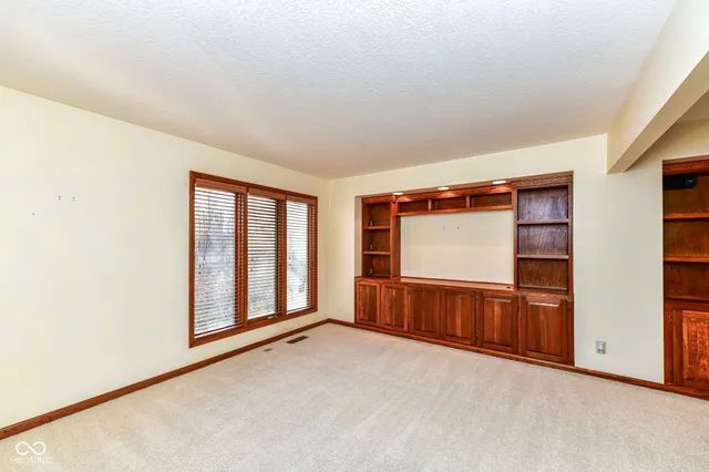 $419,900 | 10700 East 106th Street, Fishers, IN 46037