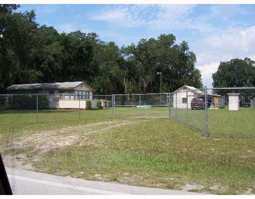 2910 Sutton Road Lakeland, FL 33810 - Photo 1 of 1 Exterior Front