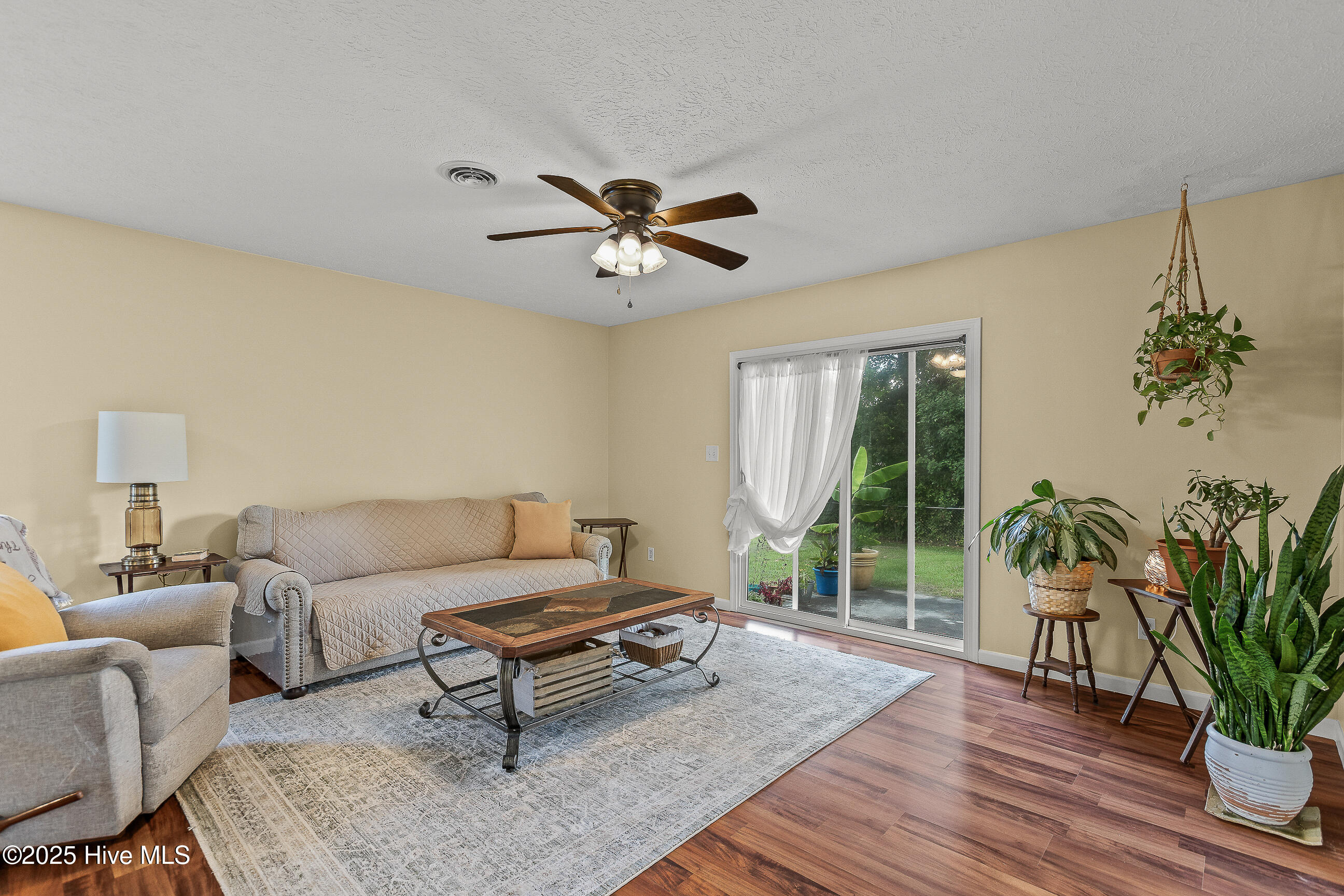 215 Poplar Road Havelock, NC 28532 - Photo 9 of 26 09